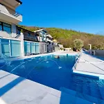 فندق Vea Resort Hotel 4*